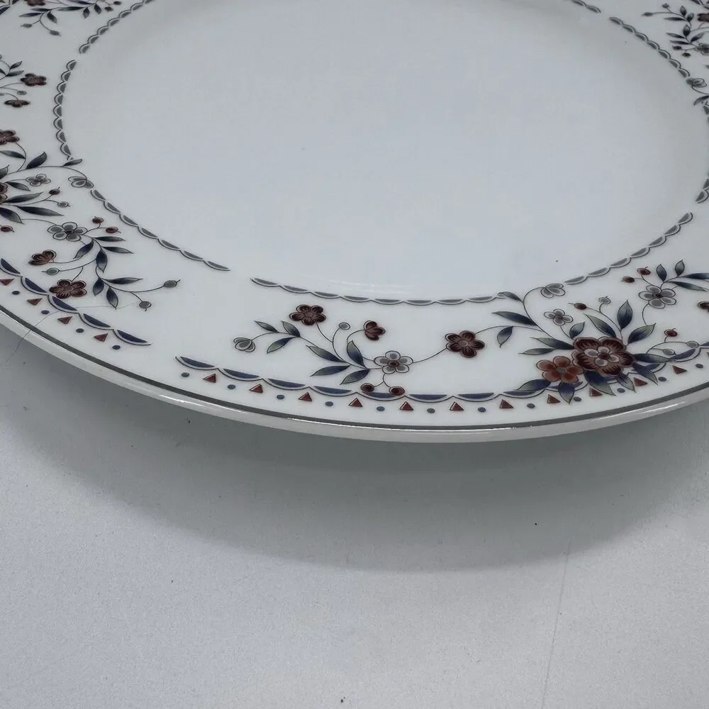 Wade Fine Porcelain China Diane Japan 10 1/4